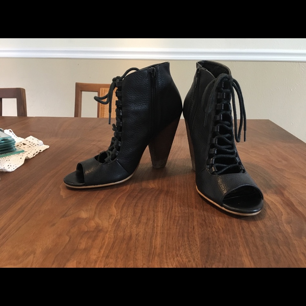 BP lace up open toe ankle boots